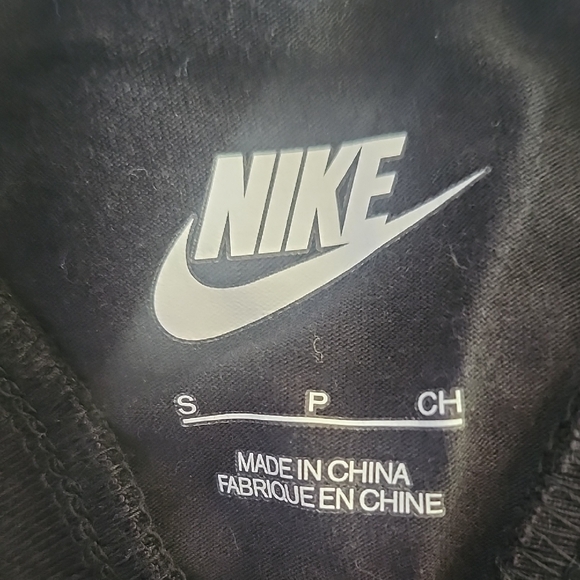 Nike Black Logo Racerback Tank Top Size Small - Picture 8 of 9